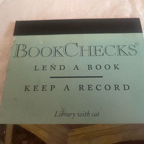 NWT & NWOT Book Lovers Bundle - Picture 4 of 14